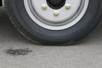 Զ�� V5M ���ʰ� 4.005�׵��ż״���դʽС��ͼƬ