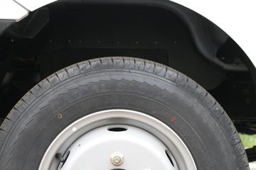 Զ�� V5M ���ʰ� 4.005�׵��ż״���դʽС��ͼƬ