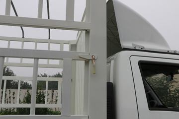 Զ�� V5M ���ʰ� 4.005�׵��ż״���դʽС��ͼƬ