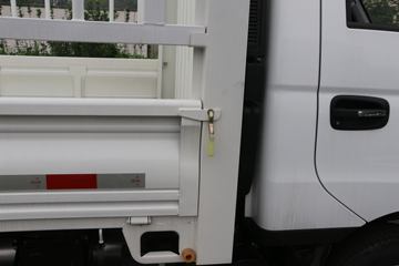 Զ�� V5M ���ʰ� 4.005�׵��ż״���դʽС��ͼƬ