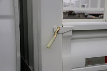 Զ�� V5M ���ʰ� 4.005�׵��ż״���դʽС��ͼƬ