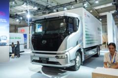 比亚迪ETH8 18T 6.8米纯电动厢式载货车
