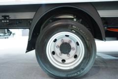 比亚迪ETM6 11T 6.2米纯电动厢式载货车
