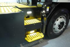 比亚迪 EYT2.0 18T 4X2纯电动码头牵引车