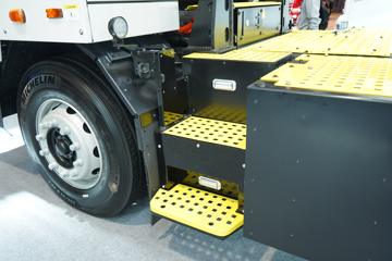 ���ǵ� EYT2.0 18T 4X2���綯��ͷǣ����ͼƬ