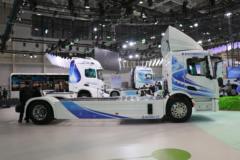 陕汽重卡 德龙L6000 4X2 电动载货车310kWh