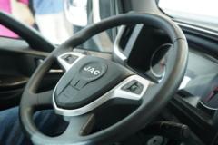 江淮 N42 EV 4.5T 4.15米单排纯电动厢式轻卡77.28kWh