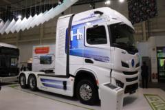陕汽重卡 德龙X6000 6X4 氢燃料电池牵引车58.73kWh