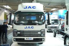 江淮 N75 EV 7.49T 6.2米单排纯电动厢式载货车100.46kWh