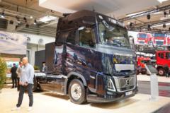 沃尔沃 FH16 Aero重卡 780马力 4X2自动挡牵引车