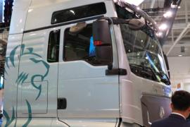 SITRAK C9H 电动牵引车外观图片