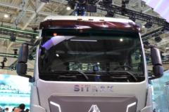 重汽汕德卡 SITRAK C9H重卡 6X4 纯电动牵引车600kWh