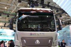 重汽汕德卡 SITRAK C9H重卡 6X4 纯电动牵引车600kWh