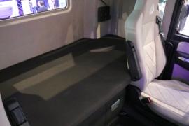 SITRAK C9H 电动牵引车驾驶室图片