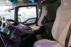 重汽汕德卡 SITRAK C9H重卡 6X4 纯电动牵引车600kWh