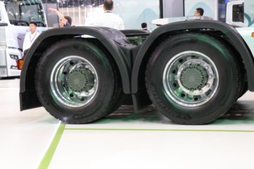 �����ǵ¿� SITRAK C9H�ؿ� 6X4 ȼ�ϵ��ǣ����100.9kWhͼƬ