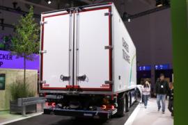 奔驰eActros&nbsp;电动冷藏车上装图片