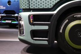 奔驰新Actros&nbsp;牵引车外观                                                图片