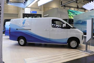 ����ɷ� e��V5 5.27�״��綯��ʽ���䳵(����260km)41.86kWhͼƬ