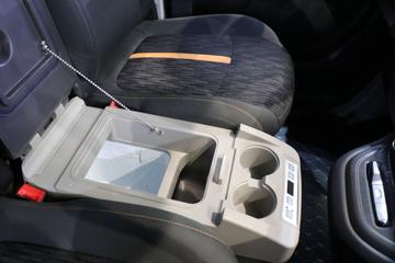 ����ɷ� e��V5 5.27�״��綯��ʽ���䳵(����260km)41.86kWhͼƬ