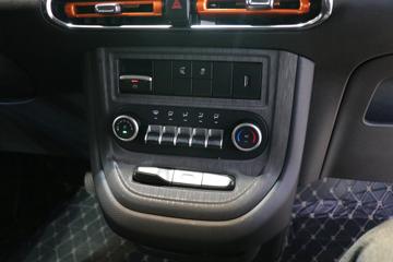 ����ɷ� e��V5 5.27�״��綯��ʽ���䳵(����260km)41.86kWhͼƬ