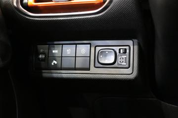 ����ɷ� e��V5 5.27�״��綯��ʽ���䳵(����260km)41.86kWhͼƬ