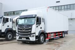 北京重卡 奋斗 350马力 4X2 9.7米AMT自动档厢式载货车