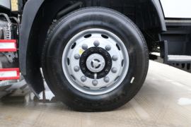 奋斗&nbsp;载货车底盘                                                图片