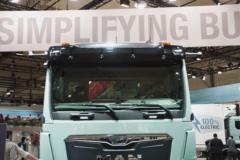 曼 eTGS重卡 6X2 纯电动随车吊(eTGS 28.449)