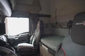 eTGX&nbsp;电动牵引车驾驶室图片