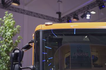 eECONIC系列 电动垃圾车外观图片