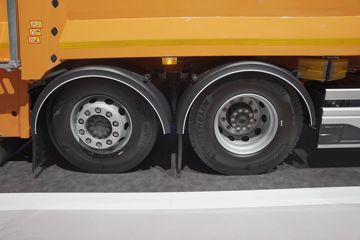 eECONIC系列&nbsp;电动垃圾车底盘图片