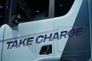 ˹������ 45 R 4X2 �綯ǣ����ͼƬ