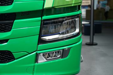 ˹������ ��Rϵ�� 460���� 4X2 Rǣ����(�ͺ�R 460 4x2)ͼƬ