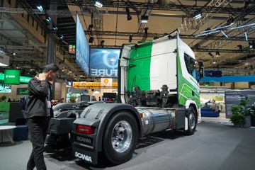 ˹������ ��Rϵ�� 460���� 4X2 Rǣ����(�ͺ�R 460 4x2)ͼƬ