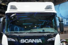 斯堪尼亚 40R系列重卡 6X2纯电动载货车624kWh