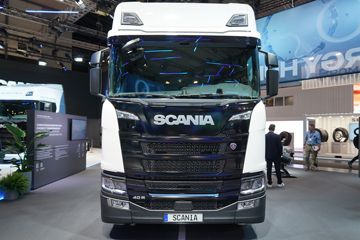 斯堪尼亚R系列&nbsp;电动载货车外观图片