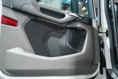 斯堪尼亚 40R系列重卡 6X2纯电动载货车624kWh