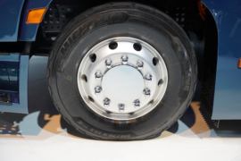 eTOPAS 500&nbsp;电动牵引车底盘图片