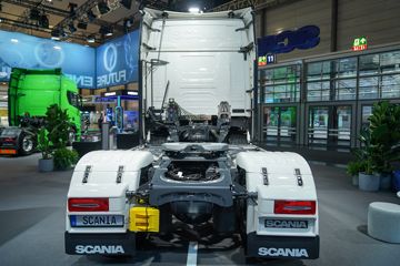 ˹������ Sϵ�� 660���� 4X2 AMT�Զ���ǣ����ͼƬ