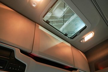 ˹������ Sϵ�� 660���� 4X2 AMT�Զ���ǣ����ͼƬ