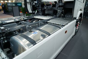 ˹������ Sϵ�� 660���� 4X2 AMT�Զ���ǣ����ͼƬ