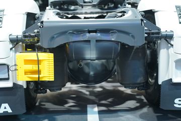 ˹������ Sϵ�� 660���� 4X2 AMT�Զ���ǣ����ͼƬ