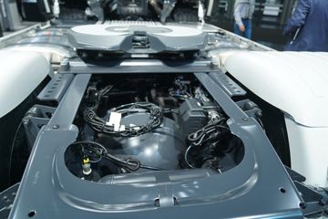 ˹������ Sϵ�� 660���� 4X2 AMT�Զ���ǣ����ͼƬ