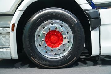 ˹������ Sϵ�� 660���� 4X2 AMT�Զ���ǣ����ͼƬ