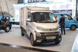 飞碟EQ2 电动载货车外观图片