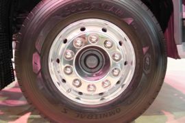 达夫XDC&nbsp;载货车底盘                                                图片