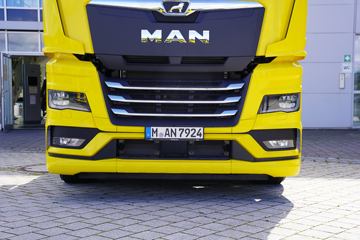 �� TGX 640���� 4X2ǣ����(TGX 18.640)ͼƬ