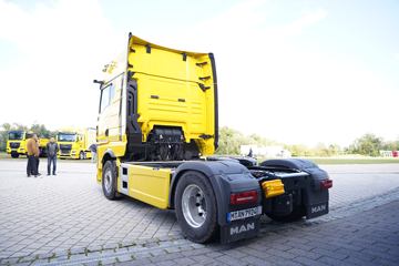 �� TGX 640���� 4X2ǣ����(TGX 18.640)ͼƬ