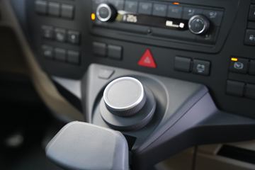 �� TGX 640���� 4X2ǣ����(TGX 18.640)ͼƬ